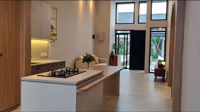 Kesempatan Rumah di Kota Baru Parahyangan, Bandung, LB 100m², Harga 2,34 Miliar