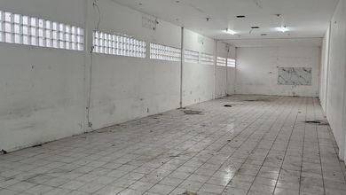 Gudang dan Kantor Sayap Soekarno Hatta Sayap Moh Toha Kota Bandung