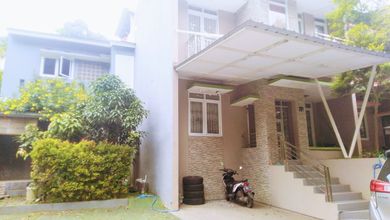Rumah Siap Pakai di Area Bandung Kota, Bandung, LT 167m²