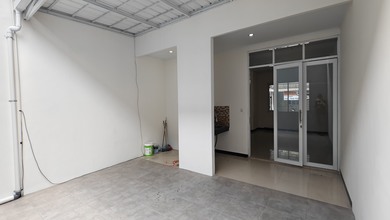 Rumah Dijual di Taman Kopo Indah, Bandung, LB 101m², Harga Terbaik!