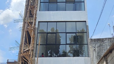  Ruko 4 Lantai Lokasi Mainroad di Jl Cihampelas, Cihampelas