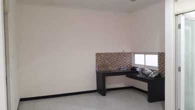 Disewakan Rumah Murah di Taman Kopo Indah, Bandung, LT 144m²