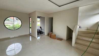 Dijual rumah Mewah di Setra Duta, Bandung - LT 80m²