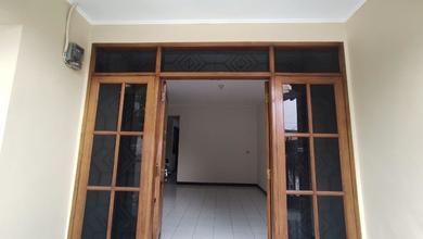 Rumah Minimalis Disewakan di Taman Kopo Indah, Bandung, Harga Ekonomis