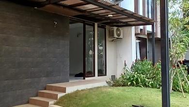 Rumah Sewa Nyaman Lokasi Kota Baru Parahyangan, Bandung, LB 92m²