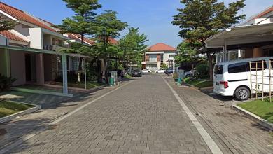 Dikontrakkan Rumah Terjangkau di Kota Baru Parahyangan, Bandung, LT 162m²