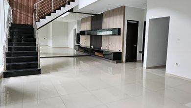 For Sale rumah Eksklusif di Batununggal, Bandung - LT 350m²