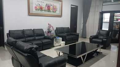 Hunian Mewah di Mekar Wangi, Bandung, 5 KT, LT 550m²