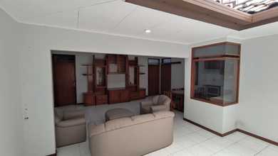 Dikontrakkan Rumah Terjangkau di Batununggal, Bandung, LT 216m²