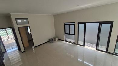 Rumah Dijual di Taman Kopo Indah, Bandung, LB 106m², Harga Terbaik!