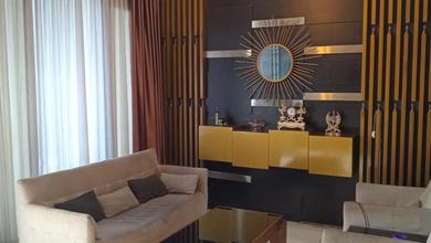 Rumah Elegan di Sukajadi, Bandung, 4 Kamar Tidur, LT 198m²
