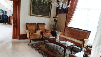 Rumah Elite di Kawasan Hegarmanah, Bandung, LB 385m², Harga 23 Miliar