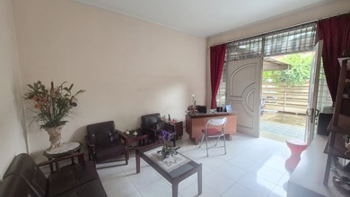 Kesempatan Eksklusif, rumah Prestisius di Pajajaran, Bandung, LB 250m²