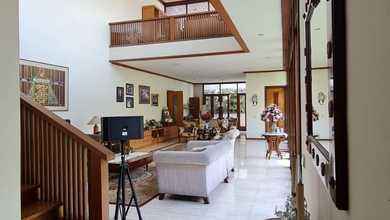 Hunian Elite di Kawasan Dago, Bandung, LB 600m², Harga 28 Miliar