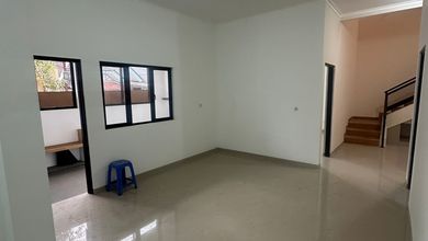 Hunian Elegan di Margaasih, Bandung, 4 Kamar Tidur, LT 164m²