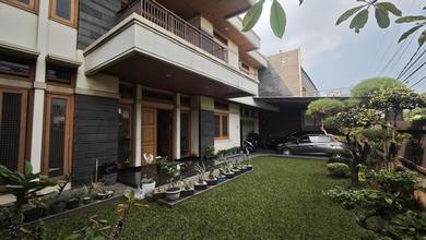Hunian Mewah di Mekar Wangi, Bandung, 4 KT, LT 510m²