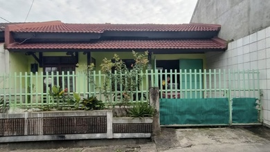 Rumah Siap Huni di Kawasan Taman Kopo Indah, Bandung, LT 137m²