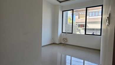 Rumah Elite di Kawasan Mekar Wangi, Bandung, LB 208m², Harga 3,55 Miliar