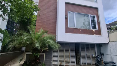 Hunian Elegan di Setiabudi, Bandung, 3 KT, LT 261m²