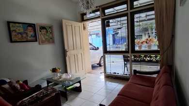 Rumah Eksklusif Luas 122 m2, area Kopo Permai, Bandung