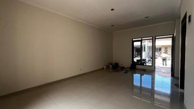 Jual Rumah Bagus LT 135 m2 area Cimahi, Bandung