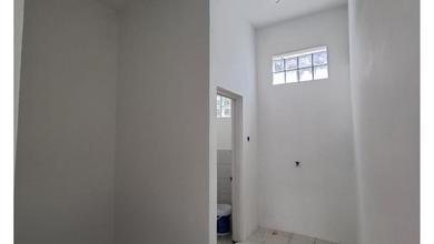 Bangunan Baru Untuk Ruang Usaha TKI Mainroad