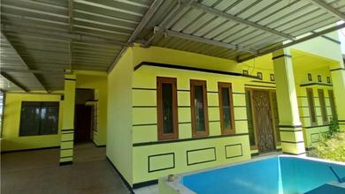 Dijual Rumah Strategis di Taman Kopo Indah, Bandung - LT 208m²