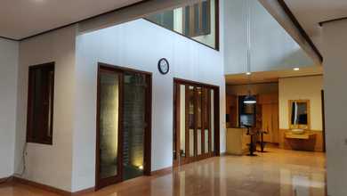 Rumah Sewa Murah Lokasi Setra Duta, Bandung, LB 520m²