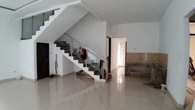 Rumah Elit Luas 200 m2, di Mekar Wangi, Bandung